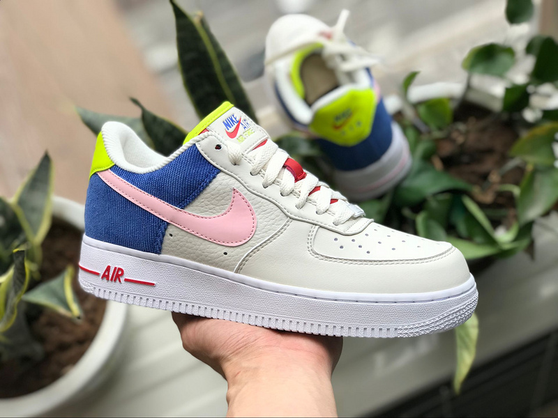 Nike Air Force 1 07 SE AQ4137 011 36 45